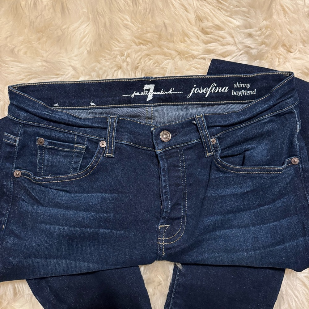 EUC 7 For All Mankind Josefina Skinny Boyfriend - size 27